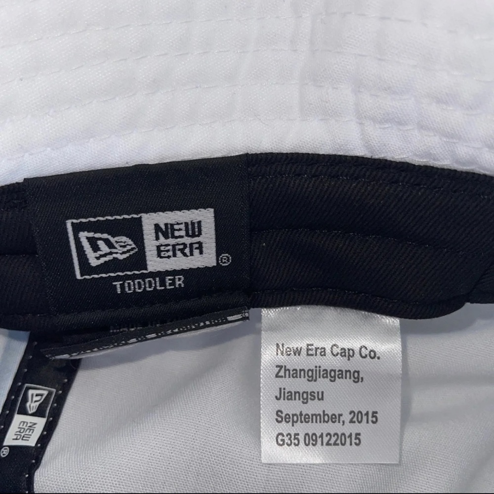 New Era Chicago Cubs Baseball Youth Bucket Hat - Picture 5 of 5